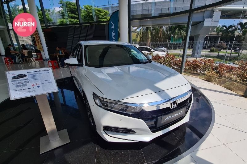 new car in showroom malaysia